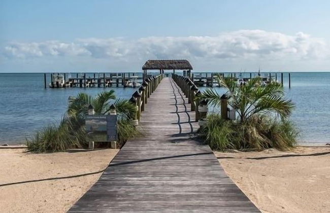 Beautiful Unit In One Of The Most Prestigious Condo Complex In Islamorada 2 Bedroom Condo by RedAwning - Photo 29