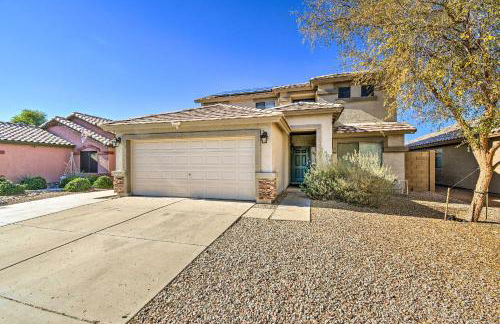 1 Mi to Surprise Stadium! Desert Poolside Oasis - Foto 29