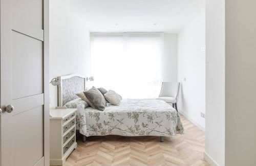 Apartamento moderno y cálido a 9 min de la playa - Foto 2