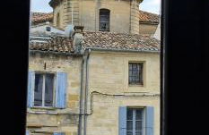SUPERBE APPARTEMENT porte de la Cité Médiévale à SOMMIERES entièrement rénové très bien équipé 6 pers balcon clim parking privé devant - Foto 47