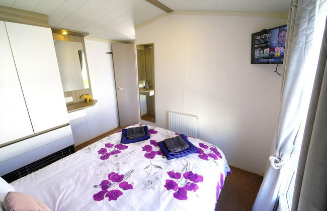Lovely 2-bed Static Caravan in Rhyl - Foto 2