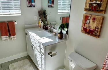 2 BR Verdant Urban Oasis in Castleberry Hill - Foto 18