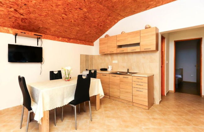 Beachfront Escape Steps From the Crystal-clear Sea - Photo 5