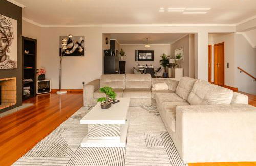 Villa Nunes, Big Holiday house with private pool - Foto 14