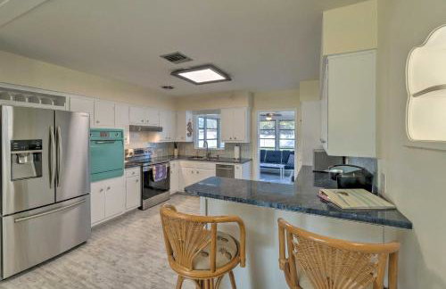 Venice Home w/ Fire Pit & Grill: 2 Mi to Beach! - Foto 9