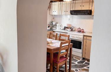 The Lady of the Lake - Photo 23