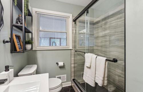 Spacious 4BR Retreat in Vibrant Smyrna Near Lakes - Foto 27