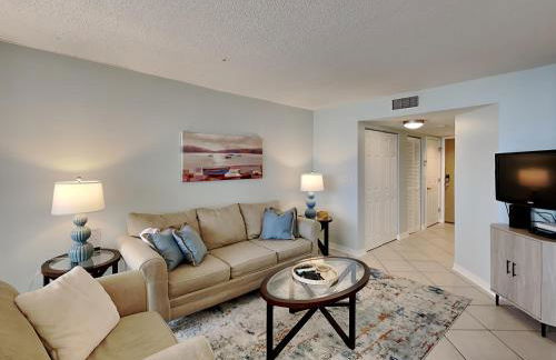 Gulf Winds by Southern Vacation Rentals - Photo 2