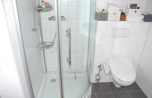 Appartement like complete Suite with Terrasse, very close to centre, beautiful, superquiet, parking !! - Foto 10