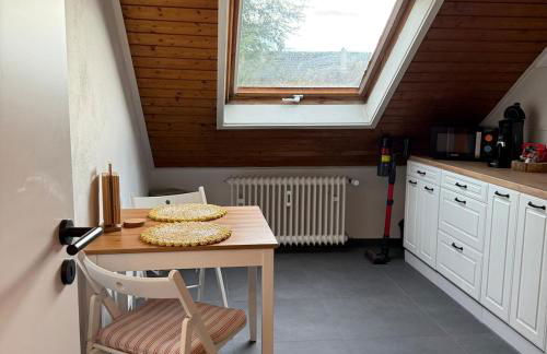 Holziges Dachgeschoss-Apartment - Foto 14