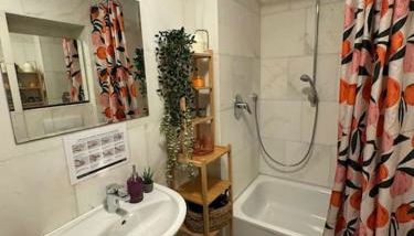 3 Raum City-Apartment - 5min zum HBF Grupello-1 - Foto 2