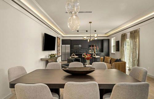 2Linkd Homes | 9BR•All Private Baths | Pool |Gated - Foto 39