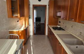 South Milan Family & Business home - Photo 11