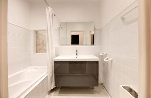 Giant Terrace on a stunning View - Foto 20