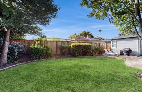James House - Photo 24
