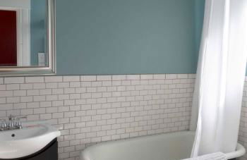 Sauerdough Lodging - Photo 10