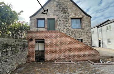 2 Cruck Cottage, Cowbridge - Photo 4