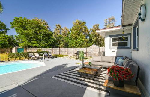 Tropical Retreat with Heated Pool & Firepit - Foto 31