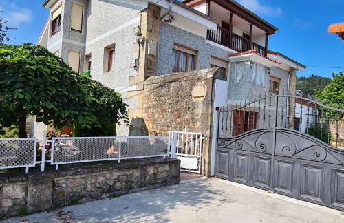 Gran casa rural con Finca de 4000 m2 - Foto 1