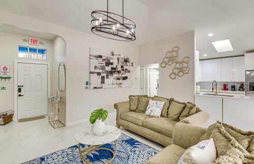 Fenced Yard, Game Room Family Home in Sebastian! - Foto 11