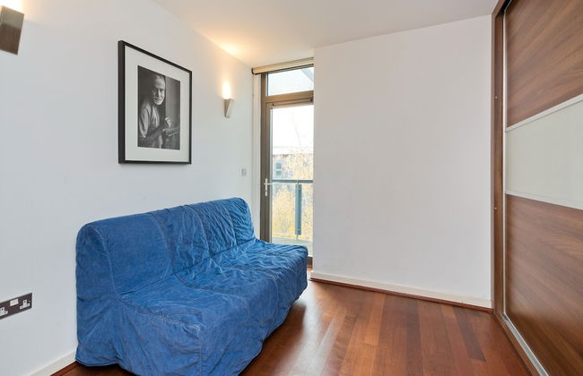 Spacious Flat With Balcony Close to the River in Greenwich by Underthedoormat - Foto 7
