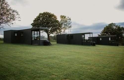 Luxury 1 bedroom Glamping Cabin with Hot Tub & BBQ - Foto 8