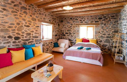 Το Καμίνι, πέτρινη κατοικία πάνω στη θάλασσα The Kiln House Kamini, Retreat on the beach - Photo 7