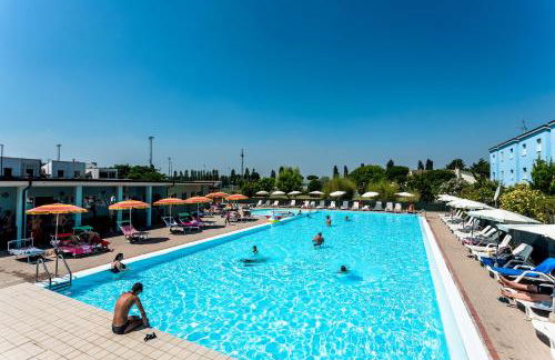 Long Beach Village Residence on the sea with private beach included - Foto 14