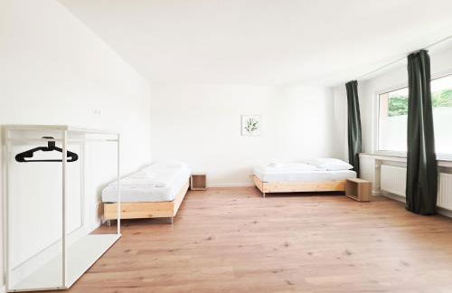 Tolstov Apartments - 3 Room Apartments with Balcony - 25 min Messe DUS - Photo 18