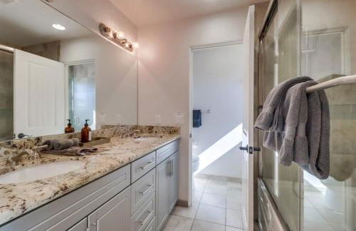 Bay View Dream - Steps to Bay, Rooftop Patio & AC - Foto 18