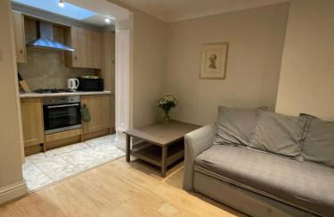 Pimlico Apartment - Photo 10
