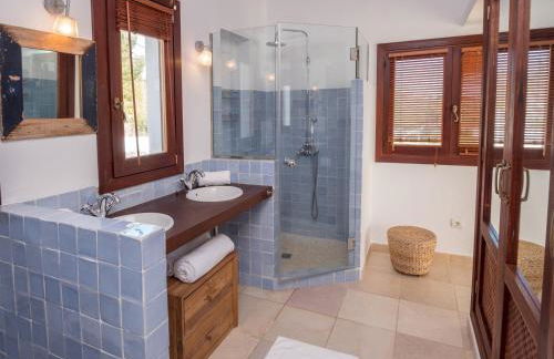 Luxury Awaits: Rent Ibiza Villa 1001 - Photo 18