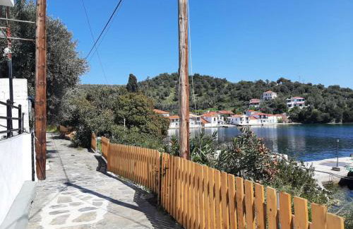 Chiona΄s Apartments by the Sea - Photo 35