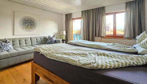 Landhaus mit Kachelofen - Nähe Skigebiete Brauneck Garmisch und Zugspitze - Foto 3