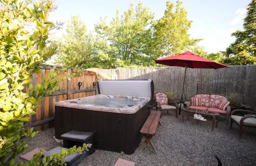 RedTail Inn - 3 Suites Sleeps up to 12 - Foto 75