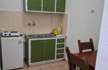 Corali Studios & Portobello Apartments - Photo 7