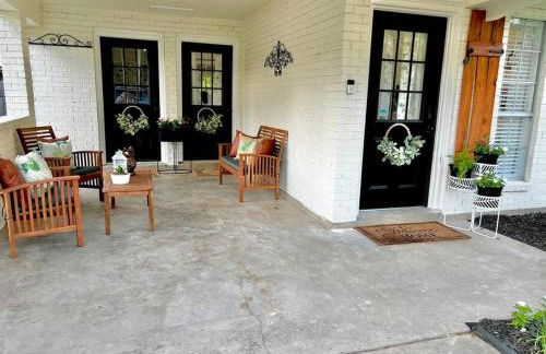 Newly Renovated Home - Sleeps 10 - Foto 11