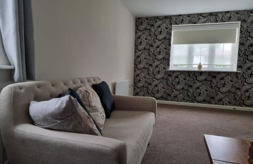 The Silverstone House. Comfort, Convenience and no hassle at the doorstep of Silverstone Race Circuit. - Photo 28