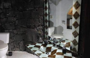 ALOELUX VILLA ! - Private Villa with Jacuzzi, cinema ,massage ,wonderful view, art desing villa - Photo 57