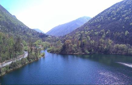 L’Angolino di MAGDA: on the lake-PRIVATE beach! - Photo 3