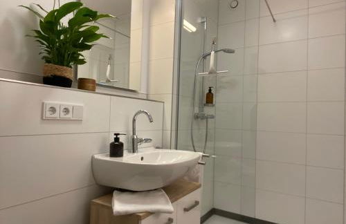 Modern Zentral Parkplatz Terasse Netflix - Foto 7