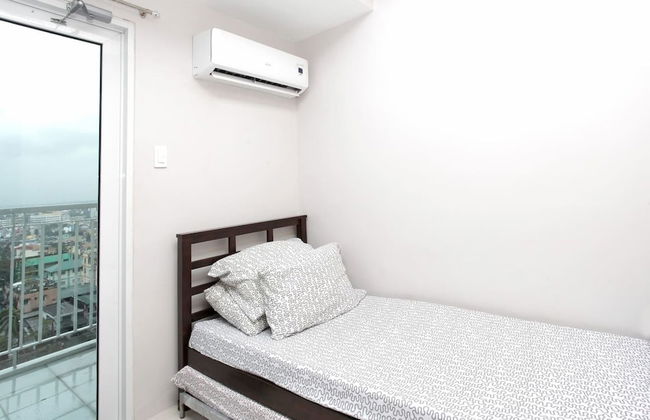 Grass Residences - Condo - Photo 3