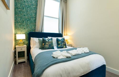 Spacious Luxury 2 Bedroom City Centre Apartment with Terrace & High Ceiling - Foto 17