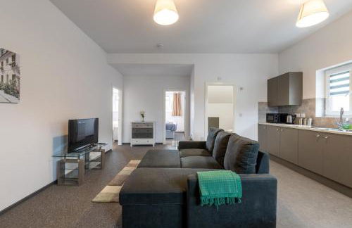 The Eldern - Spacious, Netflix, free Parking, close to A1 - Photo 54