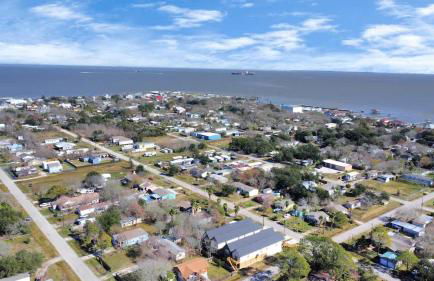 Bay Breeze Bungalow - Game Room & Pet Friendly - Foto 57