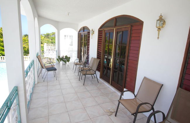 Sea View Chateau - Photo 23