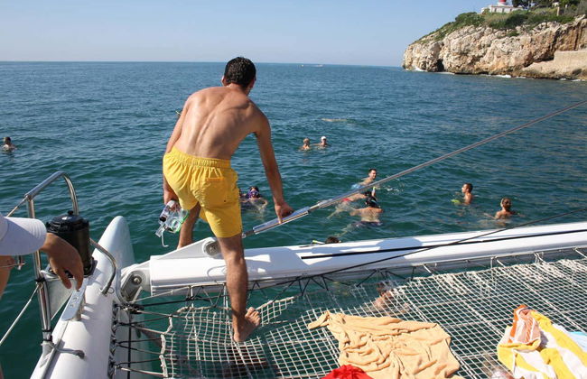 Catamaran Cruise - Photo 4