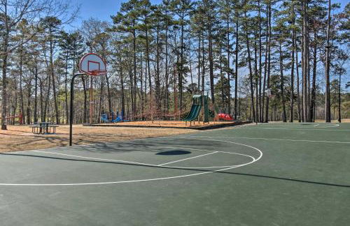 Lakefront Hot Springs Village Home with Private Dock - Foto 42