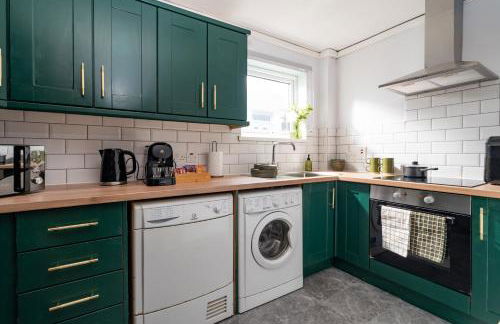 Emerald Chic 2-Bed Suite near St George's Market - Foto 7