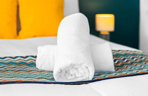 3 Bedroom House - Garden - Parking - Interior Designed - Netflix - Wifi - 52H - Foto 24